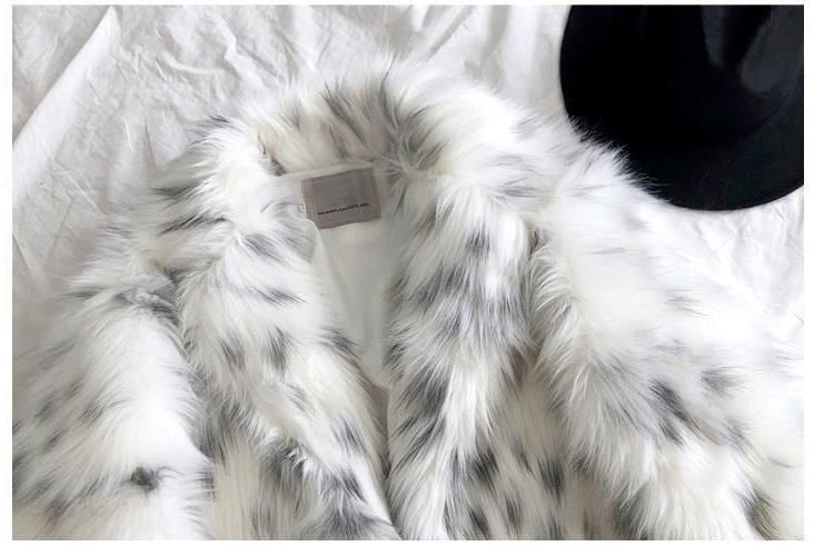 Women Winter New Faux Fox Fur Coats Ladies Casual Snow Warm Long Plush Outerw